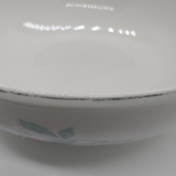Vintage Hall's Superior Quality Ovenware Floral Springtime Pattern Serving Bowl - Picture 11 of 16